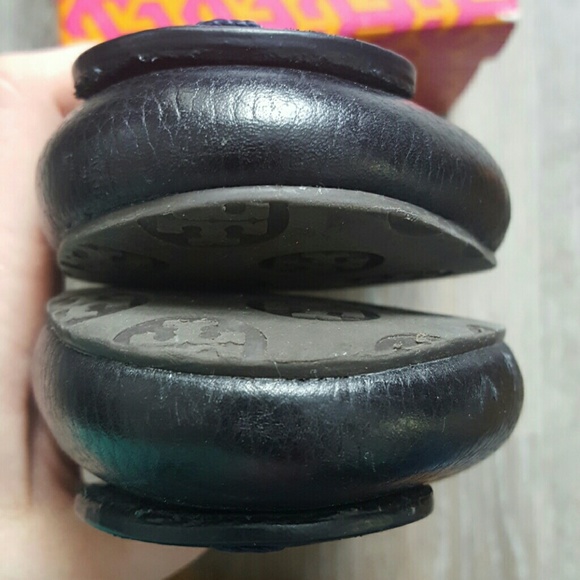 Authentic Tory Burch Navy Blue Reva Flats - Picture 4 of 7